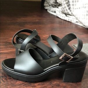 Black Heeled Sandal
